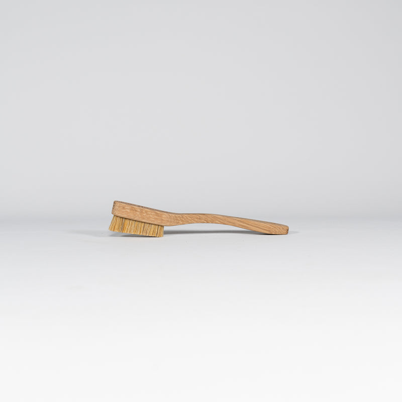 Curved Brush